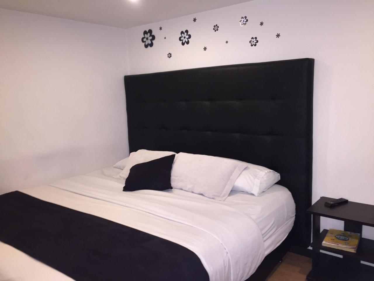 Hotel Montecarlo Boutique Bogotá Zewnętrze zdjęcie